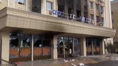 Около 10 зданий госучреждений пострадали от погромов в Кызылорде