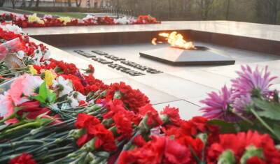 Жители Башкирии пожаловались на осквернение памятника в честь погибших ветеранов ВОВ