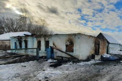 В Петровском районе в пожаре погибла 89-летняя женщина