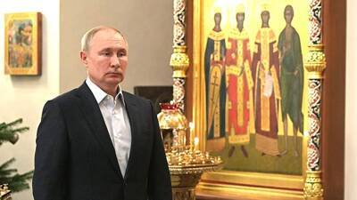 Путин посетил богослужение в Рождество один из-за ковидных ограничений