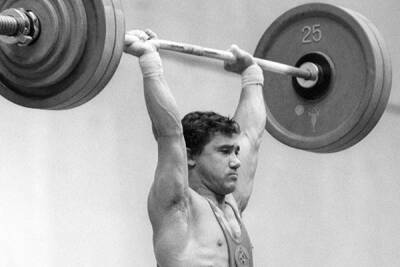 В Минусинске умер олимпийский чемпион по тяжёлой атлетике Виктор Мазин