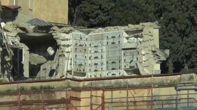 В Неаполе обвалилось здание колумбария