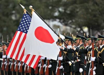 Премьер-министр Японии заявил, что готов к принятию решения для нанесения ударов по вражеским базам