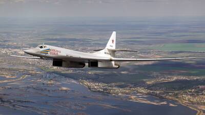 Летчик Попов: новые бомбардировщики Ту-160М отличаются особой ударной мощью