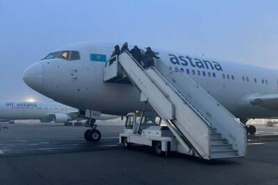 Работа аэропорта Алма-Аты приостановлена до 10 января