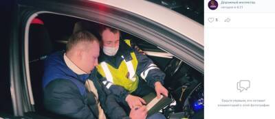 В Петербурге удирающий от погони пьяный водитель протаранил две иномарки
