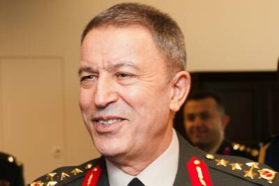 Министр обороны Турции заявил о готовности оказать помощь Казахстану