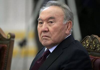Политолог Дубнов: Назарбаев находится на острове Хайнань