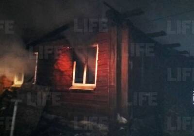 В Костромской области на пожаре погибли трое взрослых и два ребенка
