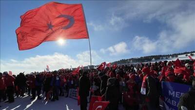 На востоке Турции прошло шествие по случаю 107-й годовщины битвы при Сарыкамыше