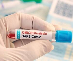 В США назвали симптомы штамма коронавируса «Омикрон», при которых нужно срочно обращаться в больницу