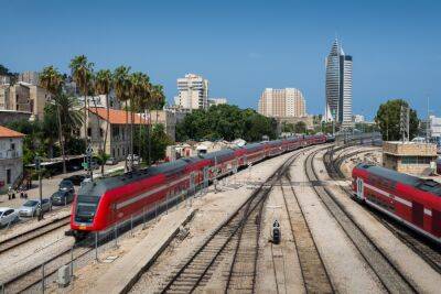 «Ракевет Исраэль» вернет ночные и пятничные поезда на линию Тель-Авив-Хайфа