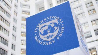 Украина попросит у МВФ еще один транш по программе экстренного финансирования