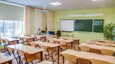 Ученицы двух школ Ташкента устроили массовую драку из-за парня