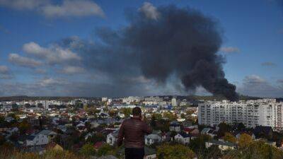Число жертв массированного удара по Украине превысило 10