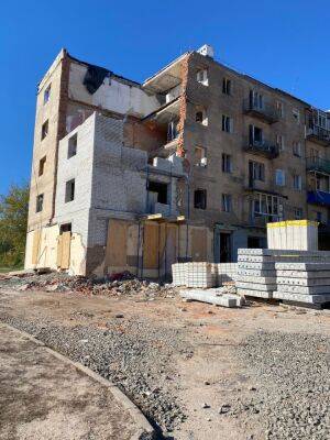 В Харькове отстраивают два разрушенных дома (фото) - objectiv.tv - Харьков - район Холодногорский