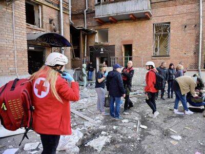 Reuters сообщил о приостановке деятельности в Украине Красного Креста. Тот назвал информацию фейковой