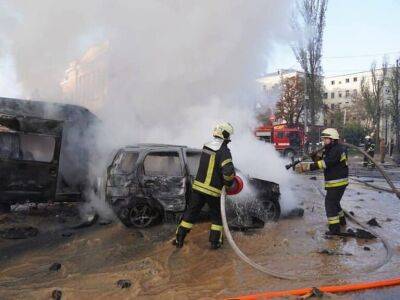 В результате ракетного удара по Украине погибли 14 человек, остаются обесточенными более 1300 населенных пунктов – ГСЧС