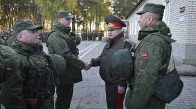 Комплексную проверку подготовки бойцов проводят в 557-й инженерной бригаде в Гродно
