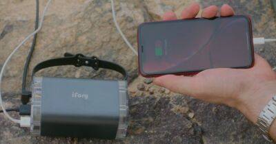 Подстраховка на случай ЧС: компактная батарея позволяет зарядить до 10 смартфонов (видео)
