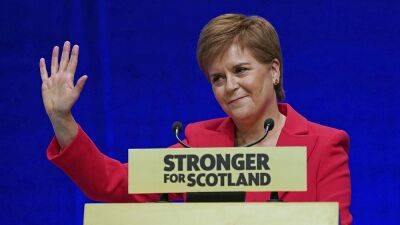Первый министр Шотландии добивается нового референдума о независимости