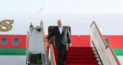Лукашенко прилетел в Таджикистан
