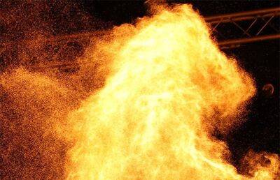 Пожар в Ивацевичах: мужчина, рискуя собственным здоровьем, спас соседа из горящей квартиры