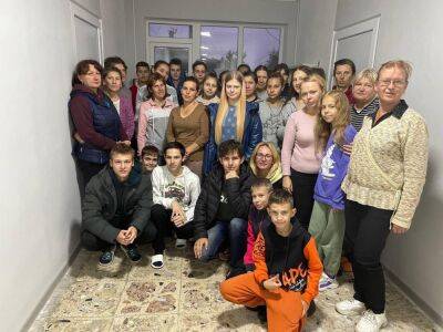 В Україну повернули 37 дітей, яких депортували російські окупанти