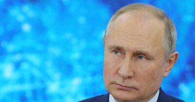 У Путина изучают, готовы ли россияне к "потере" Крыма