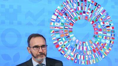 МВФ снижает прогноз развития мировой экономики на 2023 год