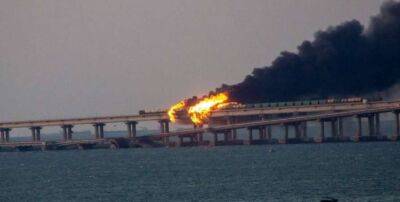 Удар по Керченському мосту залишить війська окупантів без палива