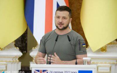 Зеленський доручив розвідці встановити причетних до ракетної атаки по Україні