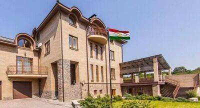 Посольство Таджикистана намерено составить список граждан Таджикистана в Украине