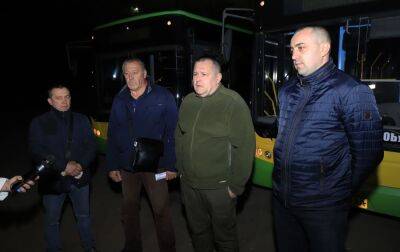 Філатов: найближчими днями на маршрути Дніпра вийдуть автобуси, які місту передала Вінниця