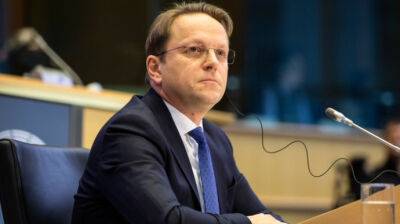 Еврокомиссия рекомендовала предоставить Боснии статус кандидата на вступление в ЕС