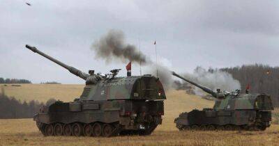 Германия передаст Украине дополнительные САУ Panzerhaubitz 2000 и РСЗО MARS II