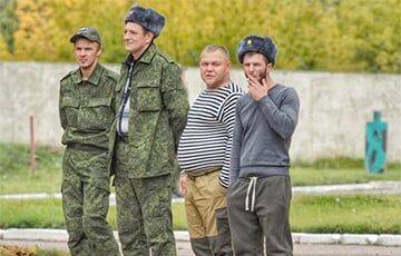«Стреляли один раз»: брошенные под Луганск мобилизованные россияне в панике