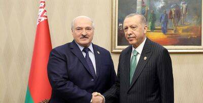 Александр Лукашенко в Астане встретился с Президентом Турции Реджепом Тайипом Эрдоганом