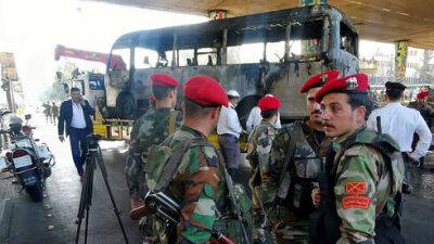 Автобус с солдатами подорвался на мине в Сирии: 18 убитых, десятки раненых