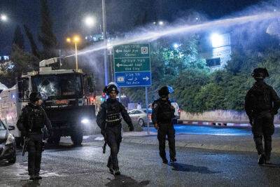 Новые столкновения в Восточном Иерусалиме, есть раненые. Бен Гвир махал пистолетом в Шейх Джарах