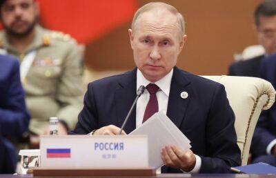 Путин назвал заявления Макрона о карабахском конфликте некорректными и неприемлемыми
