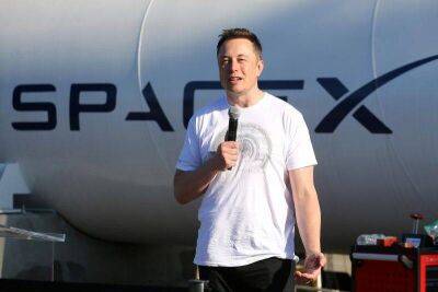 Маск заявил, что SpaceX больше не может платить за Starlink на Украине