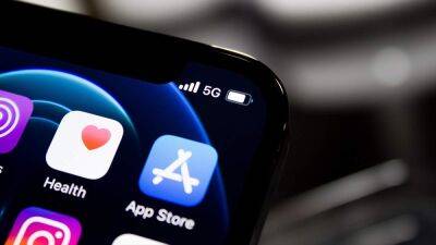 Apple вернула в App Store мобильные приложения ВКонтакте и Mail ru