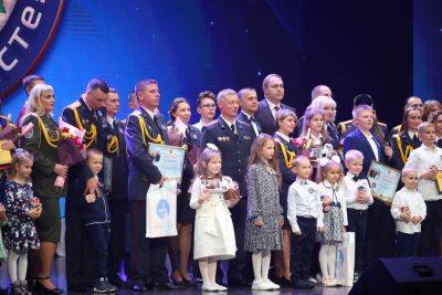 В Гродно чествовали финалистов республиканской акции МВД «Семья! Служим вместе!»