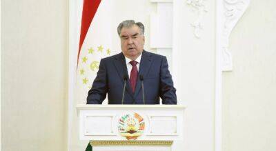 Рахмон поздравил таджикистанцев с праздником Мехргон