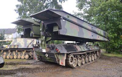 Німеччина планує передати Україні 16 танкових мостоукладачів