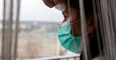 Немецкие больницы призвали к обязательному ношению масок