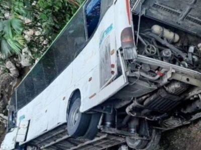 В Колумбии перевернулся автобус: погибли по меньшей мере 20 человек