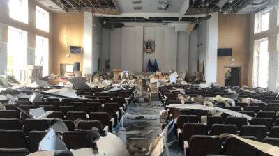 В Донецке взрывы в здании "мэрии"