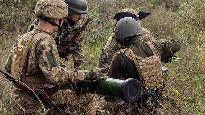 Уничтожен склад БК и 7 объектов ПВО: ВСУ продолжают бить оккупантов в Луганской области
